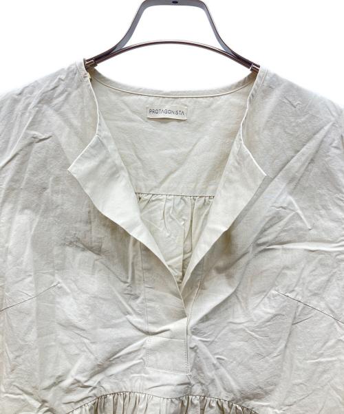 PROTAGONISTA（プロタゴニスタ）PROTAGONISTA (プロタゴニスタ) SKIPPER NO/SL ブラウス ベージュ サイズ:FREEの古着・服飾アイテム