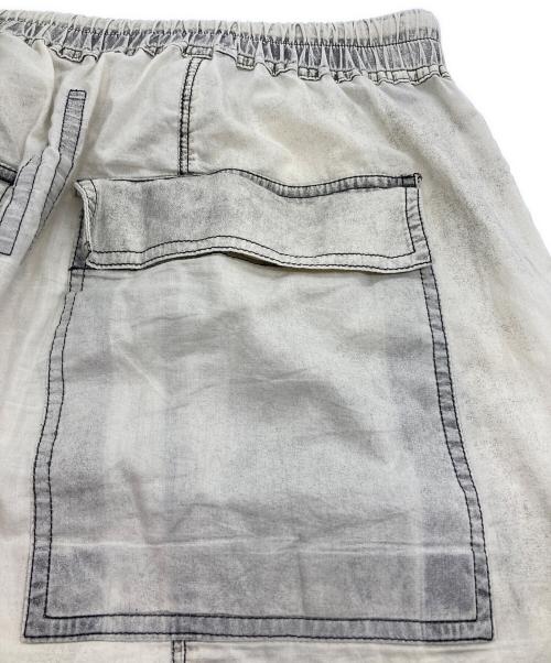 DRKSHDW（ダークシャドウ）DRKSHDW (ダークシャドウ) Contrast Cargo Pod Shorts コントラストカーゴパンツ ホワイト サイズ:Mの古着・服飾アイテム