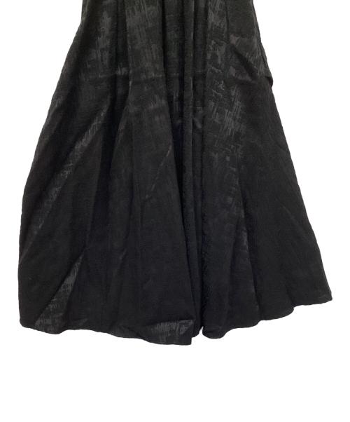 L'AUBE BLANC（ローブ ブラン）L'AUBE BLANC (ローブ ブラン) Tuck drape Jacquard Dress ブラック サイズ:S 未使用品の古着・服飾アイテム