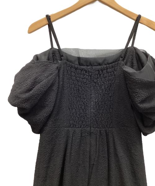 Snidel（スナイデル）Snidel (スナイデル) オフショルシアーレイヤードデザインワンピ ブラック サイズ:1の古着・服飾アイテム