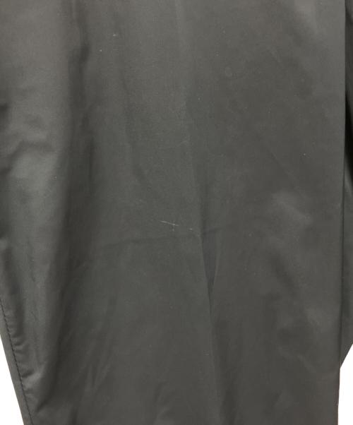 NEIL BARRETT（ニールバレット）NEIL BARRETT (ニールバレット) リブストレッチナイロンパンツ ブラック サイズ:44の古着・服飾アイテム