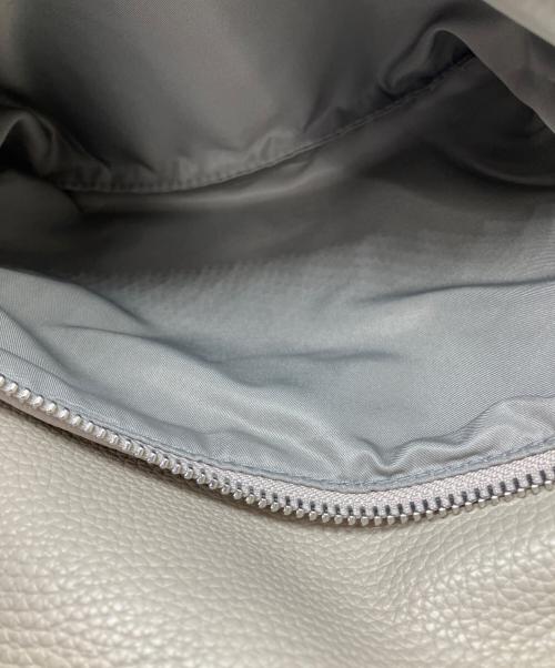 ear PAPILLONNER（イアパピヨネ）ear PAPILLONNER (イアパピヨネ) きれいめDリュック/マルチウェイバッグ ベージュの古着・服飾アイテム