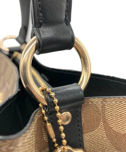 COACH（コーチ）COACH (コーチ) バッグ ベージュの古着・服飾アイテム