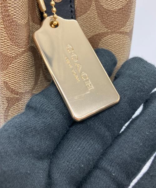 COACH（コーチ）COACH (コーチ) バッグ ベージュの古着・服飾アイテム