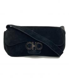 Salvatore Ferragamo（サルヴァトーレ フェラガモ）の古着「ベロアハンドバッグ」｜ブラック