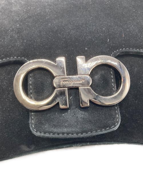 Salvatore Ferragamo（サルヴァトーレ フェラガモ）Salvatore Ferragamo (サルヴァトーレ フェラガモ) ベロアハンドバッグ ブラックの古着・服飾アイテム
