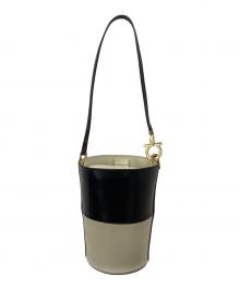 Salvatore Ferragamo（サルヴァトーレ フェラガモ）の古着「バケツ型ハンドバッグ」｜ホワイト