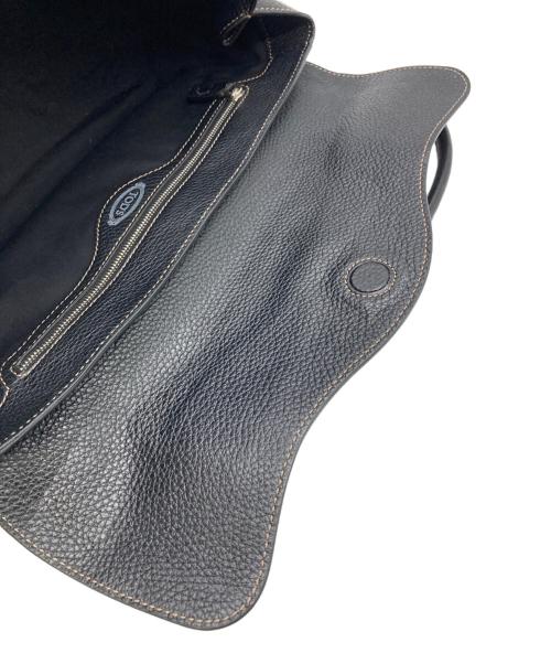 TOD'S（トッズ）TOD'S (トッズ) Corniche Wave East West Bag ブラックの古着・服飾アイテム