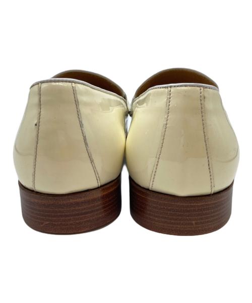 Ferrante（フェランテ）Ferrante (フェランテ) エナメル コインローファー ホワイト サイズ:7　1/2の古着・服飾アイテム