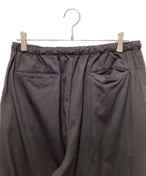 MARKA（マーカ）MARKA (マーカ) KNEE TUCK PANTS ブラック サイズ:3の古着・服飾アイテム