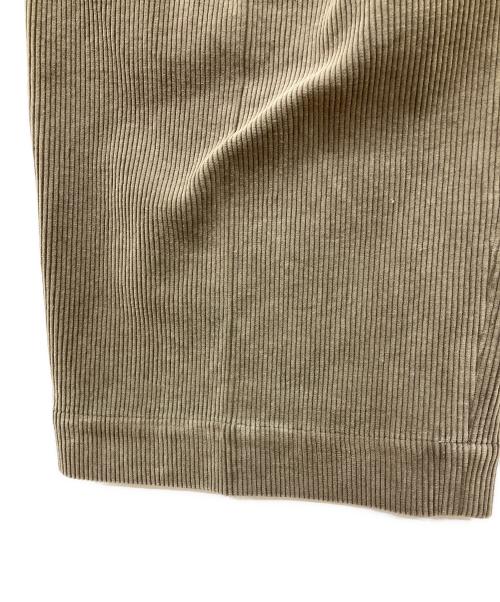 MARKA（マーカ）MARKA (マーカ) 2TUCK COCOON FIT コーデュロイパンツ ブラウン サイズ:3の古着・服飾アイテム
