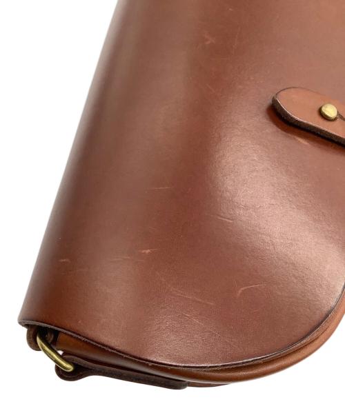 Herz（ヘルツ）Herz (ヘルツ) ギボシミニショルダーバッグ ブラウンの古着・服飾アイテム