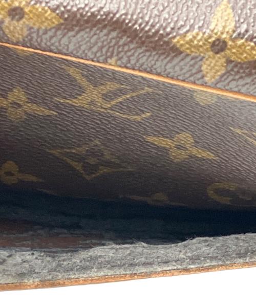 LOUIS VUITTON（ルイ ヴィトン）LOUIS VUITTON (ルイ ヴィトン) コンピエーニュ28セカンドバッグの古着・服飾アイテム