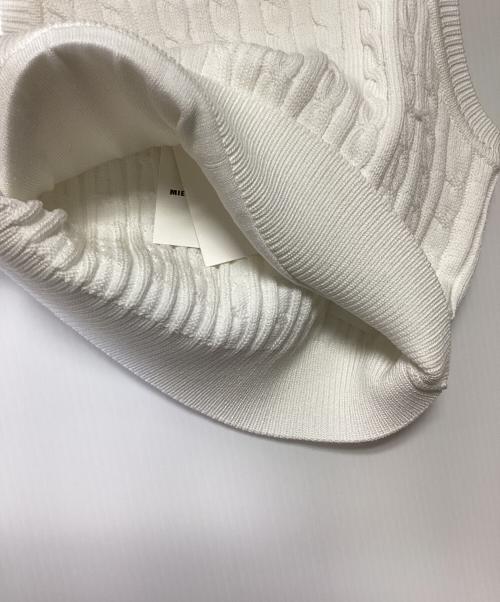 MIESROHE（ミースロエ）MIESROHE (ミースロエ) washableカップインケーブルニットビスチェ ホワイト サイズ:F 未使用品の古着・服飾アイテム