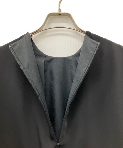 Loulou Willoughby（ルルウィルビー）Loulou Willoughby (ルルウィルビー) ラッフルコサージュブラウス ブラック サイズ:2の古着・服飾アイテム