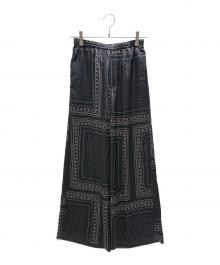 AP STUDIO（エーピーストゥディオ）の古着「スカーフプリントパンツ」｜ブラック