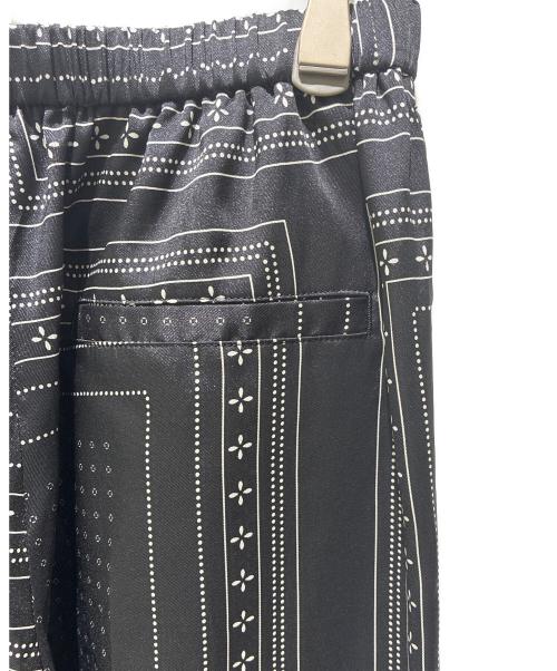 AP STUDIO（エーピーストゥディオ）AP STUDIO (エーピーストゥディオ) スカーフプリントパンツ ブラック サイズ:36 未使用品の古着・服飾アイテム