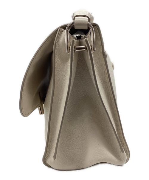 TOD'S（トッズ）TOD'S (トッズ) ダブルT レザー 2WAY ショルダーバッグ ホワイトの古着・服飾アイテム