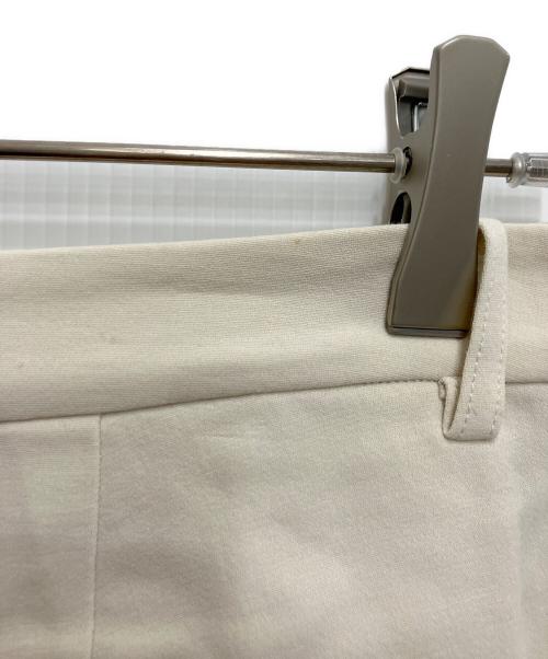 evam eva（エヴァムエヴァ）evam eva (エヴァムエヴァ) cotton double tuckPT アイボリー サイズ:2の古着・服飾アイテム