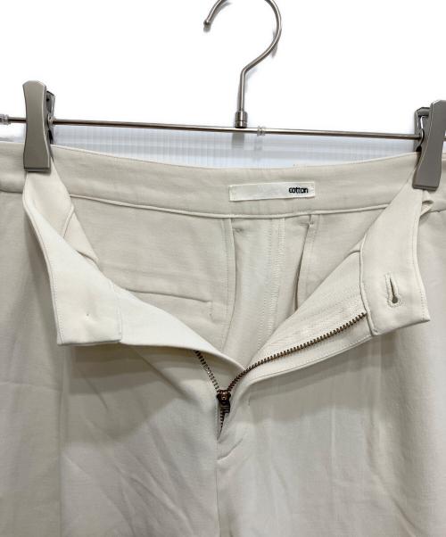 evam eva（エヴァムエヴァ）evam eva (エヴァムエヴァ) cotton double tuckPT アイボリー サイズ:2の古着・服飾アイテム