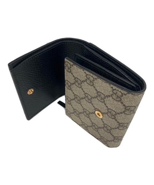 GUCCI（グッチ）GUCCI (グッチ) GGマーモントコンパクトウォレット ブラック×ベージュの古着・服飾アイテム
