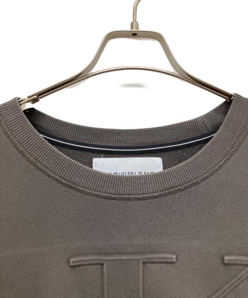 Calvin Klein（カルバンクライン）Calvin Klein (カルバンクライン) エンボスロゴスウェット チャコールグレー サイズ:XLの古着・服飾アイテム