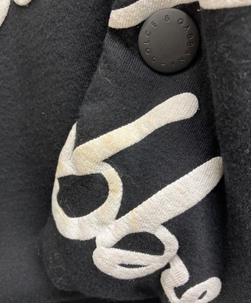 DOLCE & GABBANA（ドルチェ＆ガッバーナ）DOLCE & GABBANA (ドルチェ＆ガッバーナ) リバーシブル中綿ロゴジャケット ブラック サイズ:Lの古着・服飾アイテム