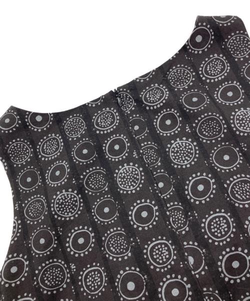 marimekko（マリメッコ）marimekko (マリメッコ) ノースリーブワンピース　KURKISTUS NADJA ブラック サイズ:34の古着・服飾アイテム