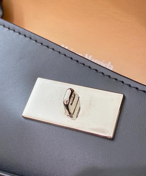 Maison Margiela（メゾンマルジェラ）Maison Margiela (メゾンマルジェラ) Small Snatched Bag ブラックの古着・服飾アイテム