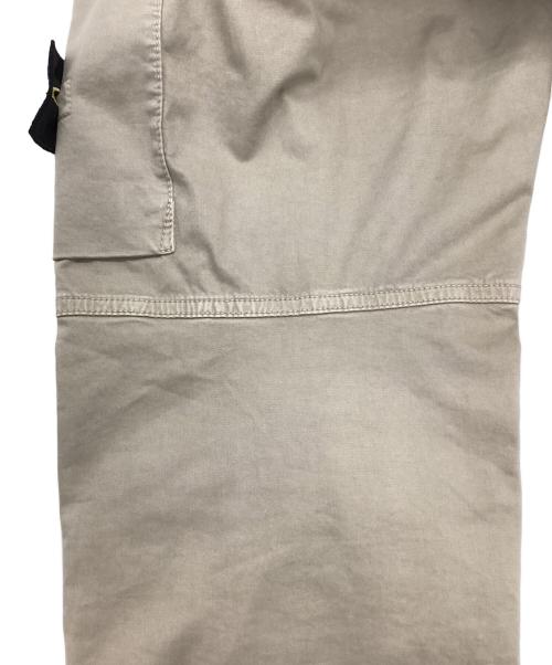 STONE ISLAND（ストーンアイランド）STONE ISLAND (ストーンアイランド) ガーメントダイ加工カーゴパンツ ベージュ サイズ:31の古着・服飾アイテム