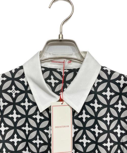 DRESSTERIOR（ドレステリア）DRESSTERIOR (ドレステリア) オーバーラップサークルサテンシャツ ホワイト サイズ:38の古着・服飾アイテム