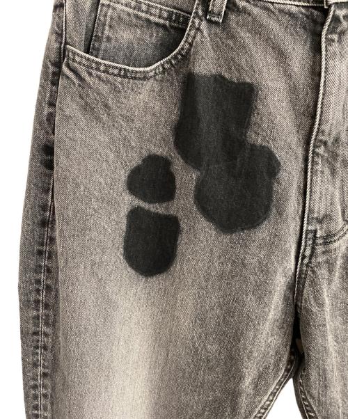 masu（エムエーエスユー）masu (エムエーエスユー) EMBLEM BELL-BOTTOM JEANS ブラック サイズ:48の古着・服飾アイテム