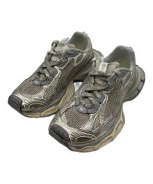 BALENCIAGA（バレンシアガ）の古着「3XLボリュームスニーカー」｜グレー×シルバー