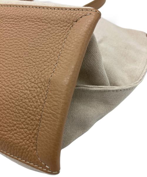 IACUCCI（イアクッチ）IACUCCI (イアクッチ) トートバッグ アイボリーの古着・服飾アイテム