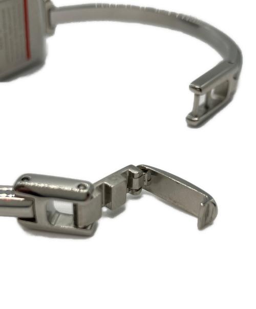 GUCCI（グッチ）GUCCI (グッチ) バングルウォッチの古着・服飾アイテム