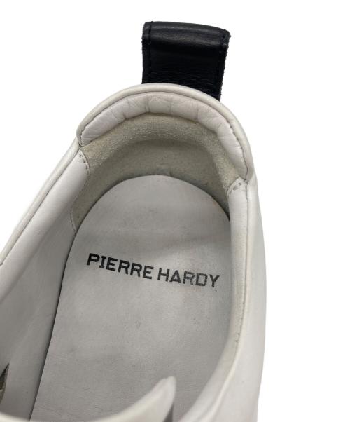 PIERRE HARDY（ピエールアルディ）PIERRE HARDY (ピエールアルディ) スニーカー ホワイト×ブラック サイズ:39の古着・服飾アイテム