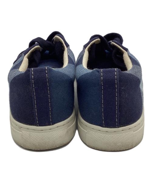 BLUE LABEL CRESTBRIDGE（ブルーレーベルクレストブリッジ）BLUE LABEL CRESTBRIDGE (ブルーレーベルクレストブリッジ) スニーカー ブルー サイズ:23の古着・服飾アイテム