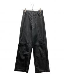 MAISON SPECIAL（メゾンスペシャル）の古着「Vegan Leather Wide Straight Pants　ヴィーガンレザーワイドストレートパンツ」｜ブラック