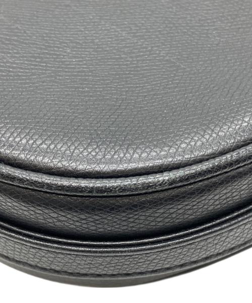 MCM（エムシーエム）MCM (エムシーエム) ショルダーバッグ ブラックの古着・服飾アイテム
