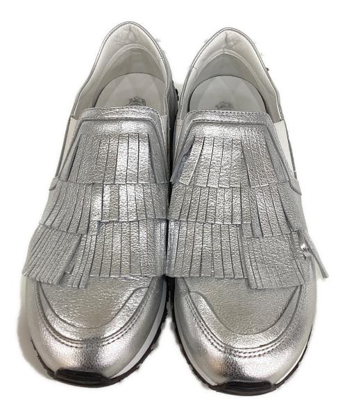 TOD'S（トッズ）TOD'S (トッズ) メタリックフリンジスリッポン シルバー サイズ:36 1/2の古着・服飾アイテム