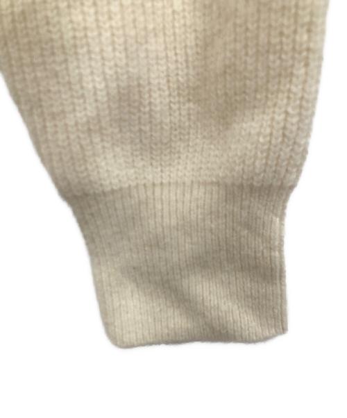 FRAY ID（フレイ アイディー）FRAY ID (フレイ アイディー) ドルマンスリーブオフショルダーニット アイボリー サイズ:Freeの古着・服飾アイテム