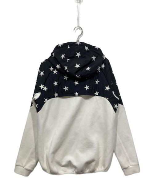 F.C.R.B.（エフシーレアルブリストル）F.C.R.B. (エフシーレアルブリストル) VENTILATION HOOD TOP ホワイト サイズ:Mの古着・服飾アイテム