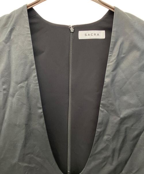 SACRA（サクラ）SACRA (サクラ) ノースリーブワンピース ブラック サイズ:38の古着・服飾アイテム