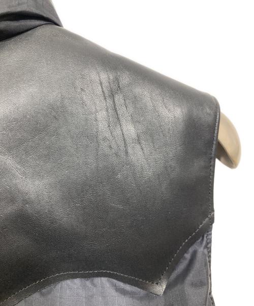 BEAMS（ビームス）BEAMS (ビームス) RockyMountainFeatherBed (ロッキーマウンテンフェザーベッド) BRIEFING (ブリーフィング) ダウンベスト ブラック サイズ:36の古着・服飾アイテム