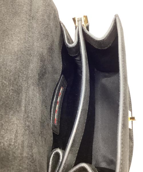 MARNI（マルニ）MARNI (マルニ) スエードショルダーバッグ ブラックの古着・服飾アイテム