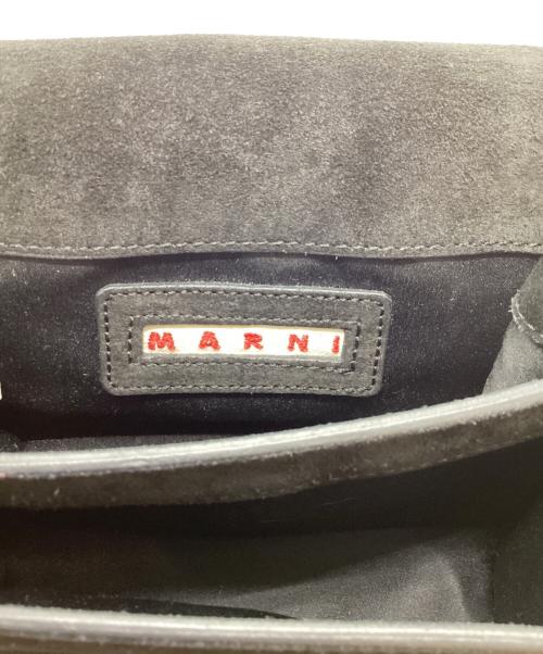 MARNI（マルニ）MARNI (マルニ) スエードショルダーバッグ ブラックの古着・服飾アイテム