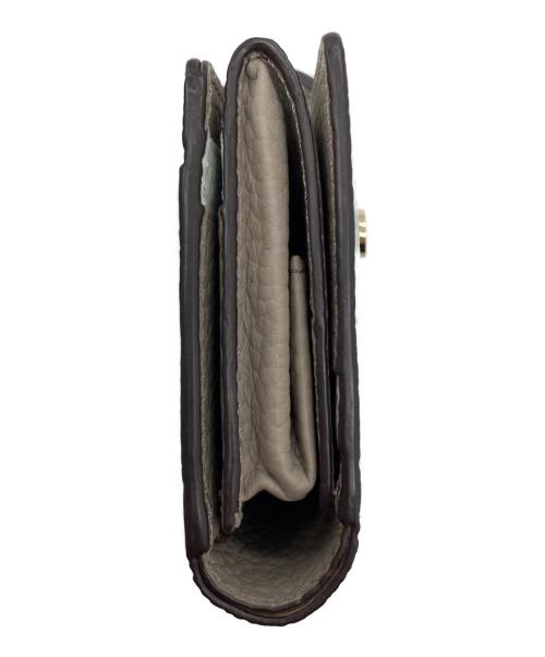 PELLE BORSA（ペレボルサ）PELLE BORSA (ペレボルサ) 2つ折り財布 ホワイトの古着・服飾アイテム