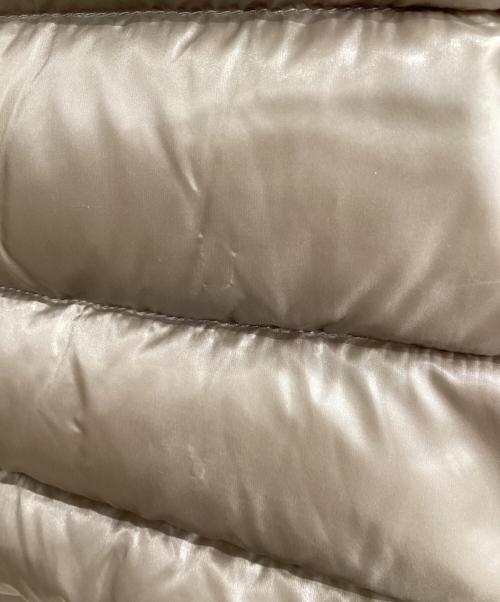 HERNO（ヘルノ）HERNO (ヘルノ) Aライン アメリア ダウンジャケット ベージュ サイズ:36の古着・服飾アイテム