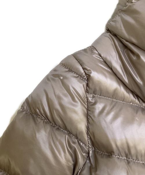 HERNO（ヘルノ）HERNO (ヘルノ) Aライン アメリア ダウンジャケット ベージュ サイズ:36の古着・服飾アイテム