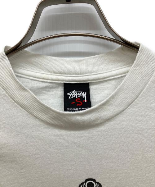 stussy（ステューシー）stussy (ステューシー) High Gloss Tee　プリントTシャツ ホワイト サイズ:Sの古着・服飾アイテム